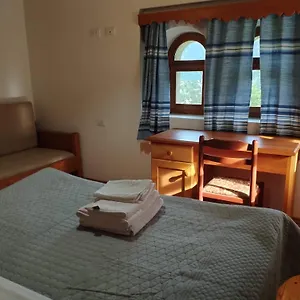 Bed & Breakfast Gjecaj And Restaurant, Theth